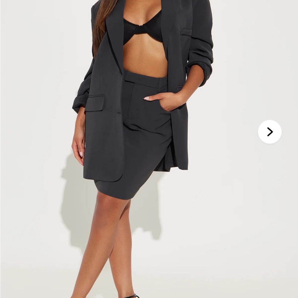 NWT Chic Black Blazer and Skirt Set
